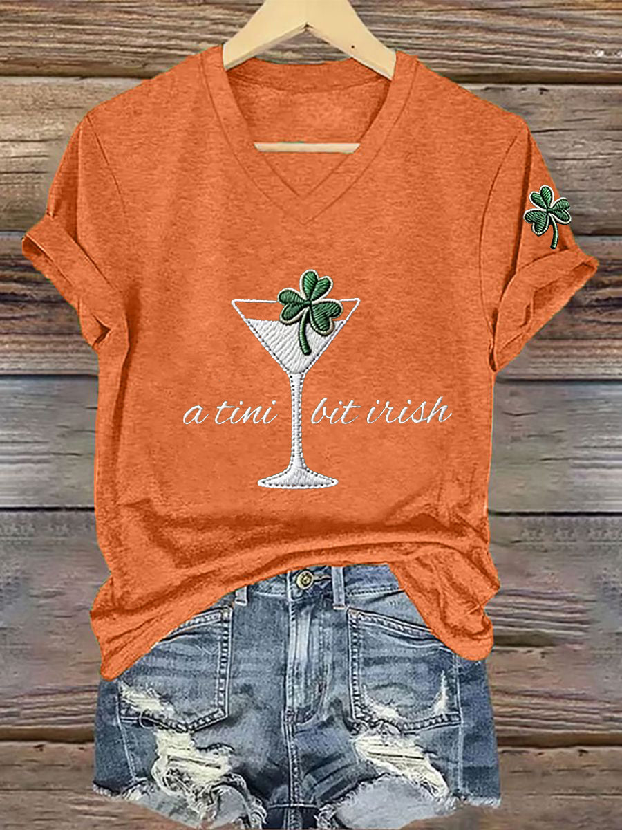 Women's St. Patrick's Day A Tini Bit Irish Shamrock Art Print V-Neck Short Sleeve T-Shirt