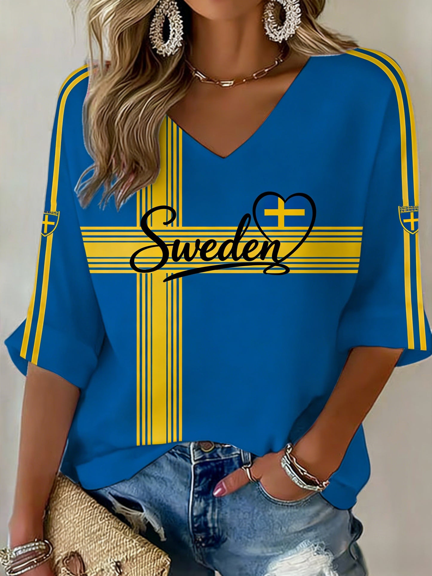 Ladies Retro Swedish Football Flag Patterned Casual T-shirt