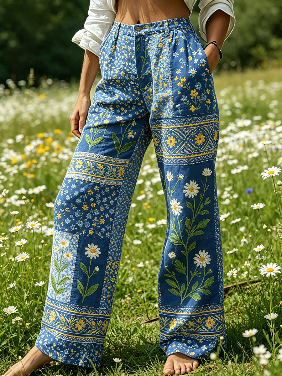 Ladies' midsummer-style necktie with floral pattern, casual style