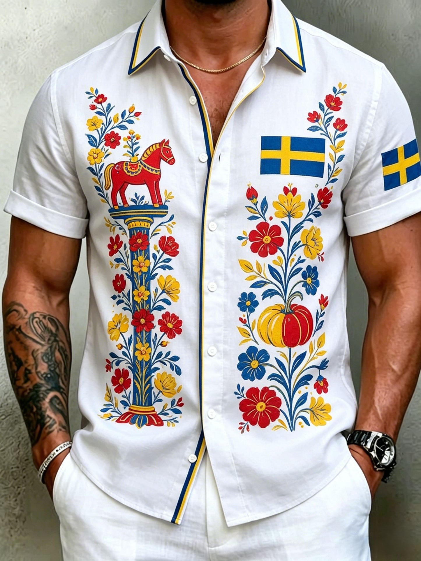 Herrretro svensk midsommarfolkaldrigblommig bomull-linne skjorta med korta ärmarna
