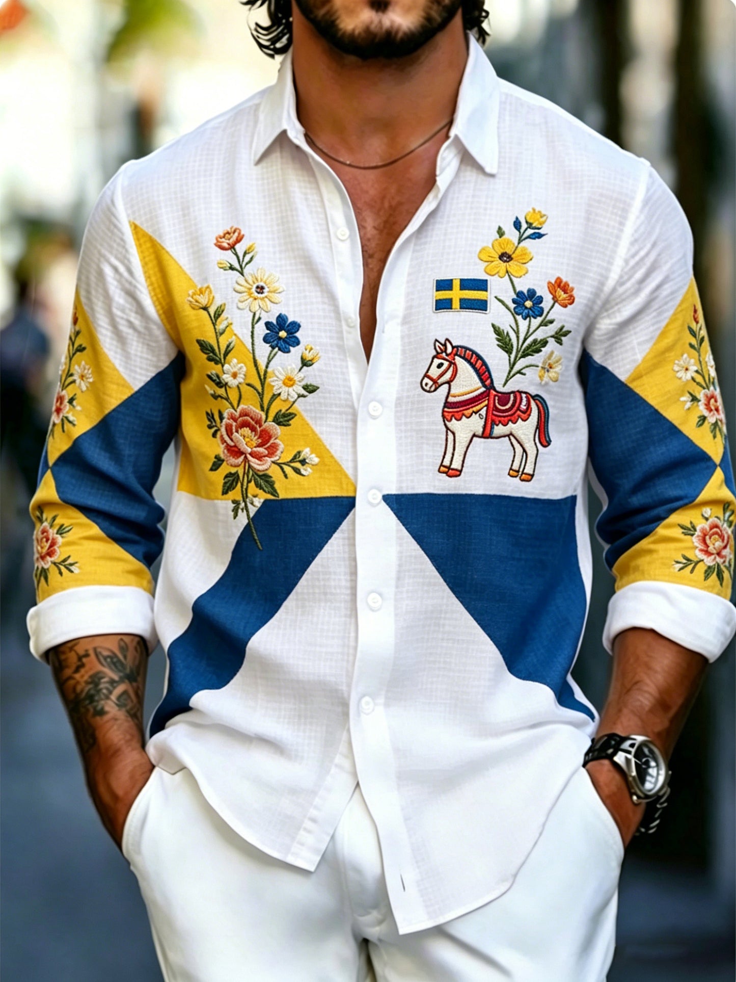 Herrtröja med konsttryck till minne av Sveriges nationaldag, långärmad