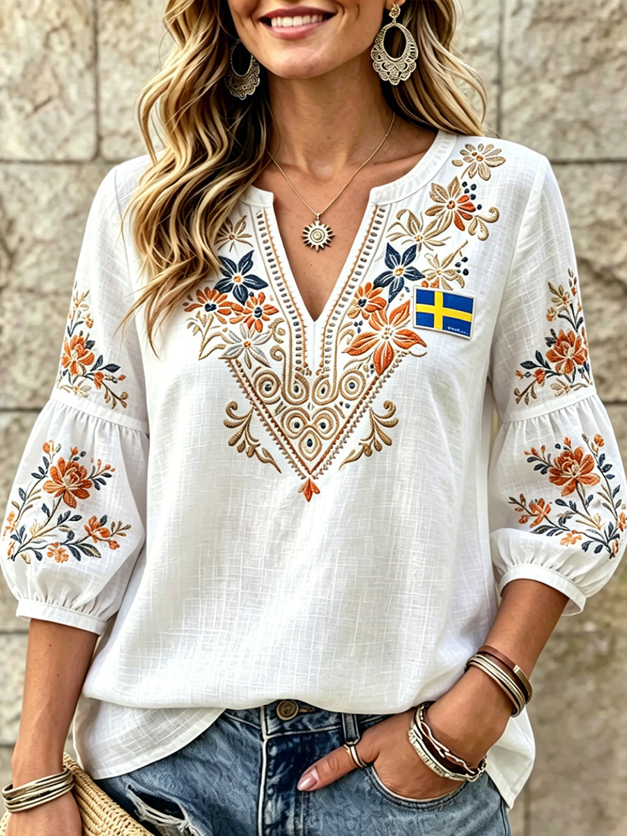 Dams vit svensk flagga blommig 3D-print avslappnad t-shirt med V-ringning