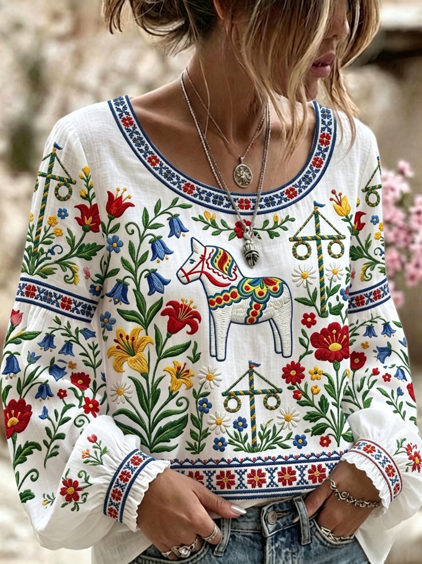 Damernas retro svensk midsommarfolk-stil blommönstrad bomull-linne-tröja med tryck