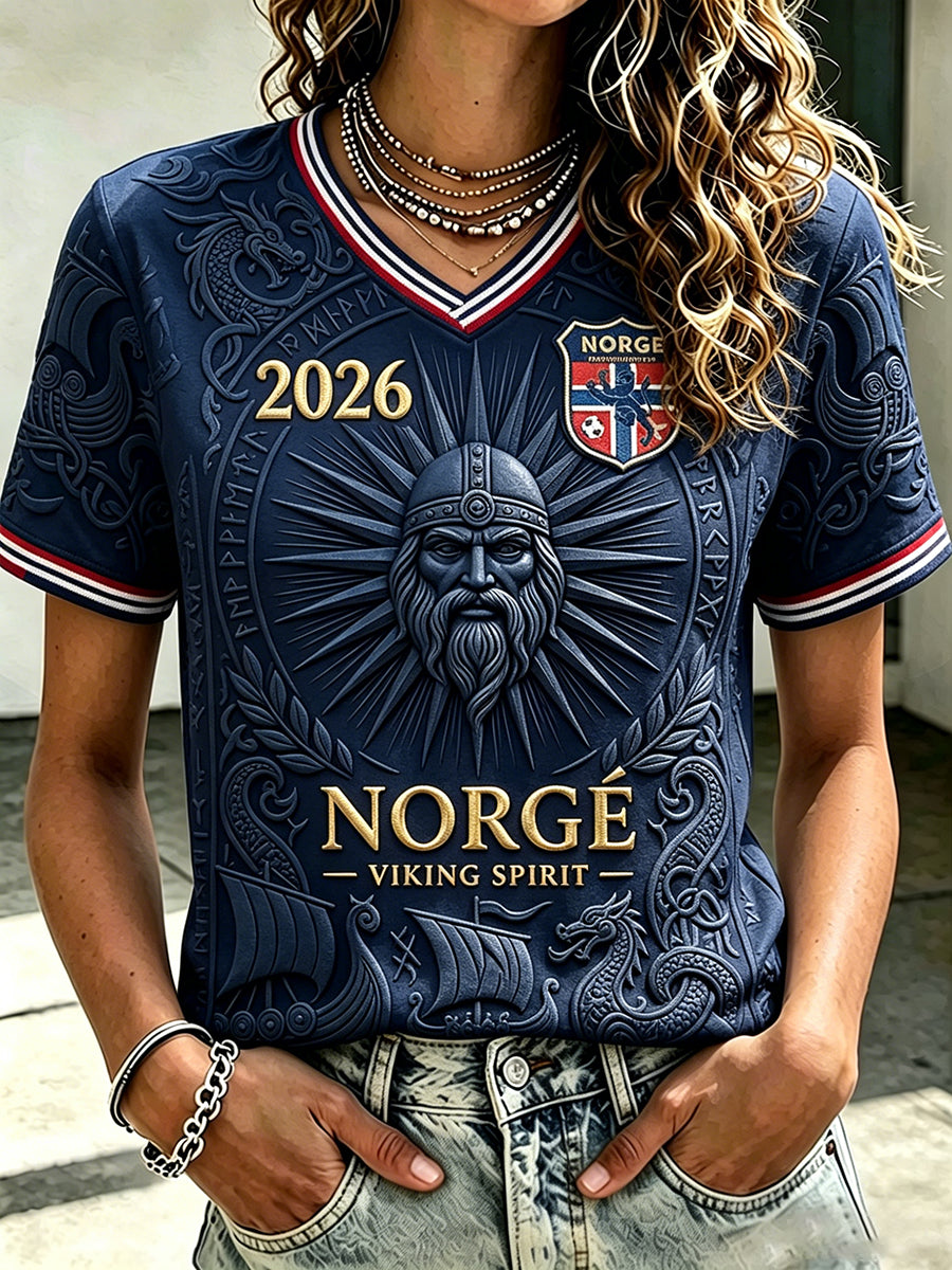 Damelikt viking-inspirert t-skjorte med trykk fra Norge for fotballsupportere, kortermet
