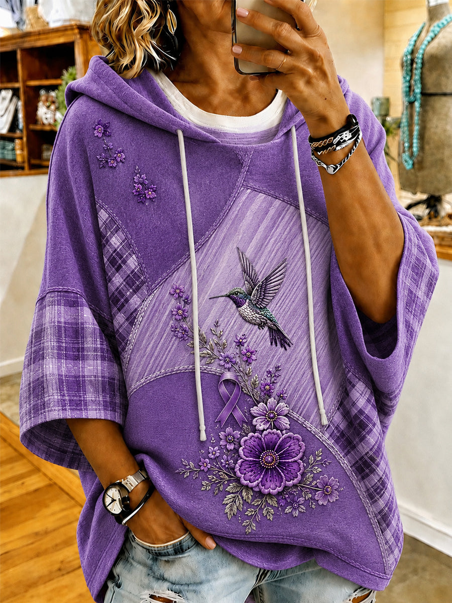 Dammuddning med lila blommor och kolibribild förmedlar medvetenhet om alzheimerssjukdom, kortärmad hoodie med lockdragsko