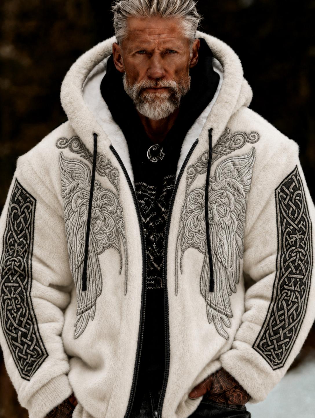 Herrlig viking- och keltiskt inspirerad plyschjacka med dragkedja och huva, mysig och varm