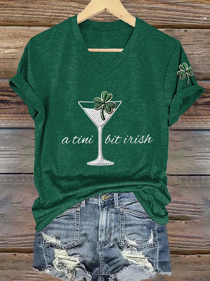 Women's St. Patrick's Day A Tini Bit Irish Shamrock Art Print V-Neck Short Sleeve T-Shirt