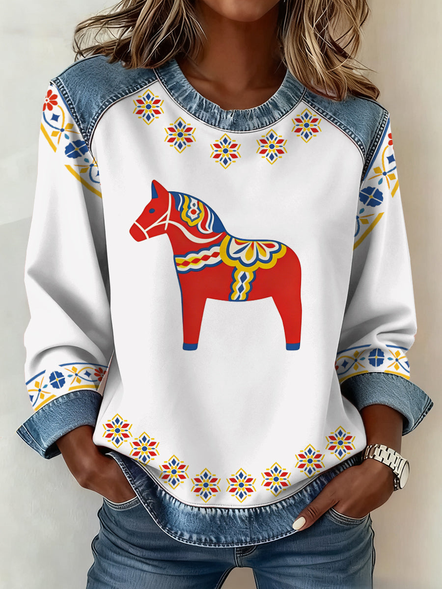 Women's Swedish Dala Horse Art Pattern Design Art Sweatshirt