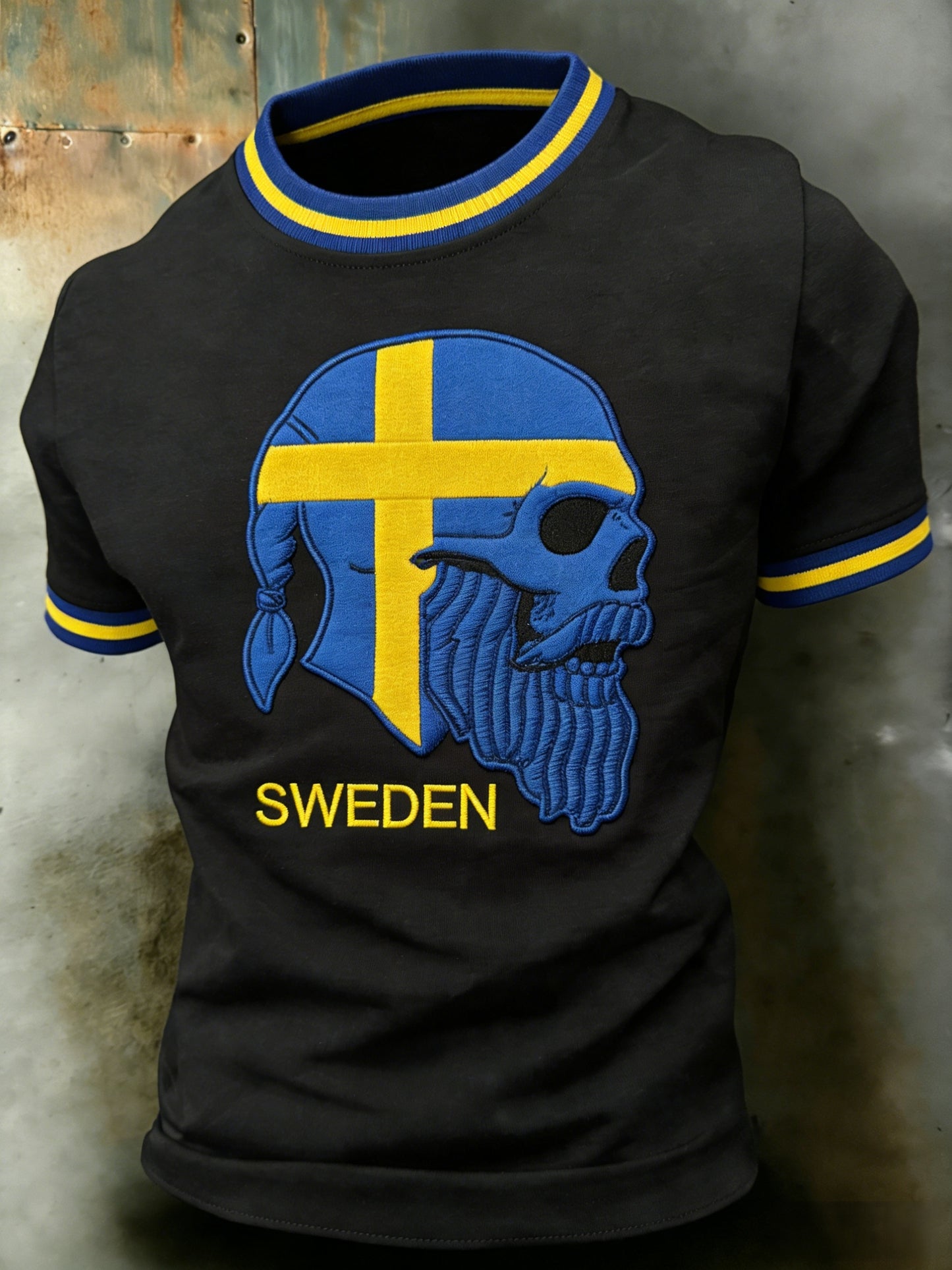 Herrretro vikingasvensk flaggmärke avslappnad t-shirt med korta ärmarna