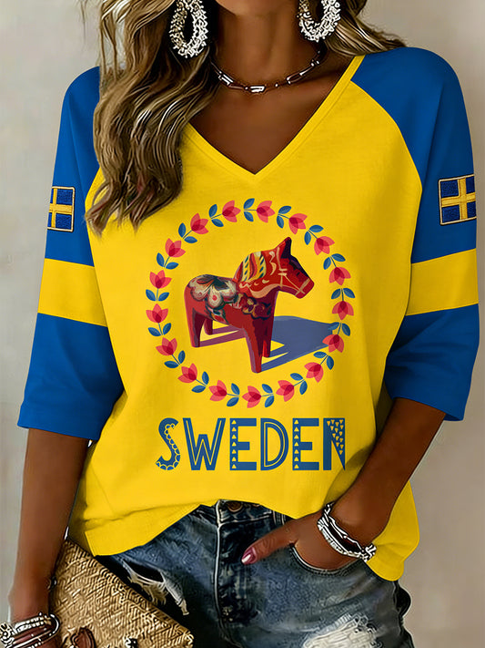 Dammtröja med tryckt mönster och v-ringning