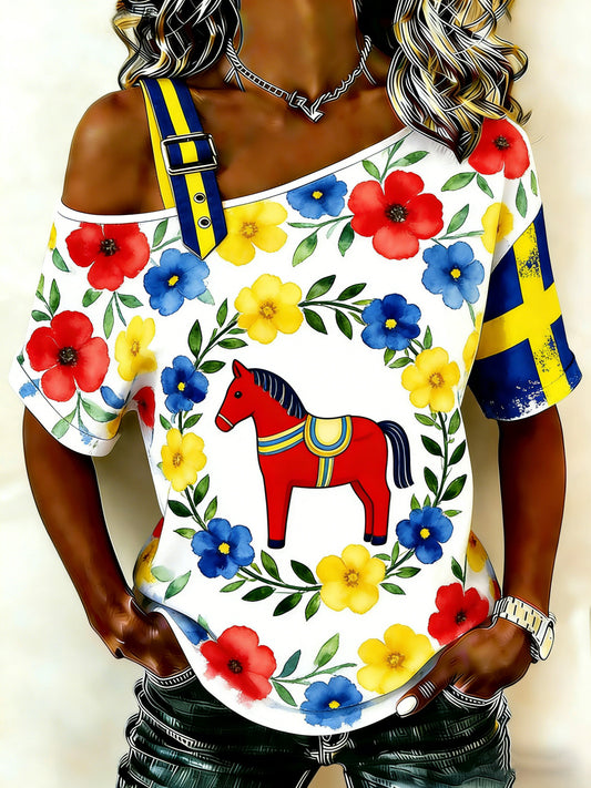Damer Svensk T-shirt med konsttryck i lokal stil med dalahästar