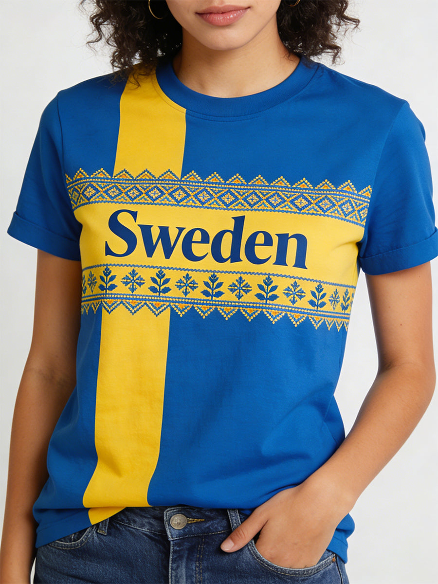 Women's T-shirt with ethnic pattern