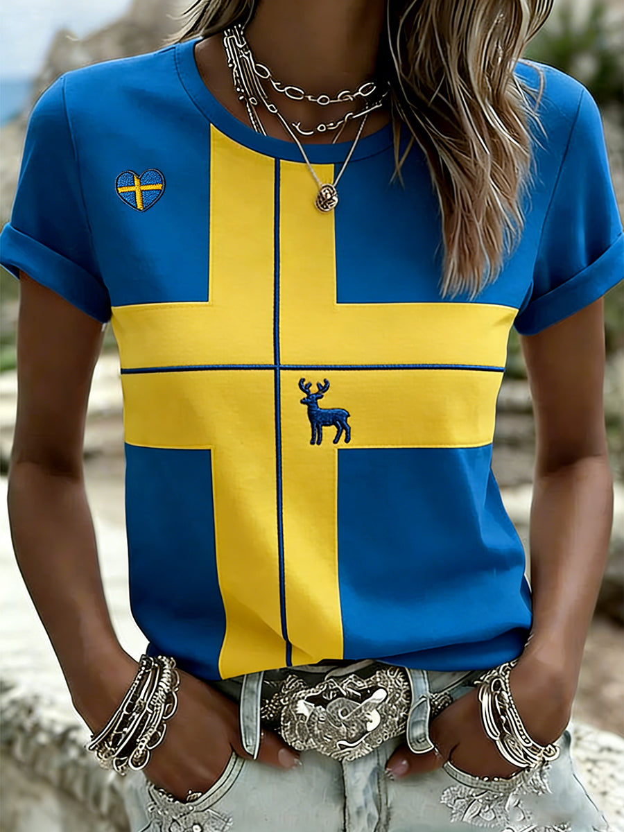 Women's Retro Swedish Midsummer Art Print Casual T-Shirt