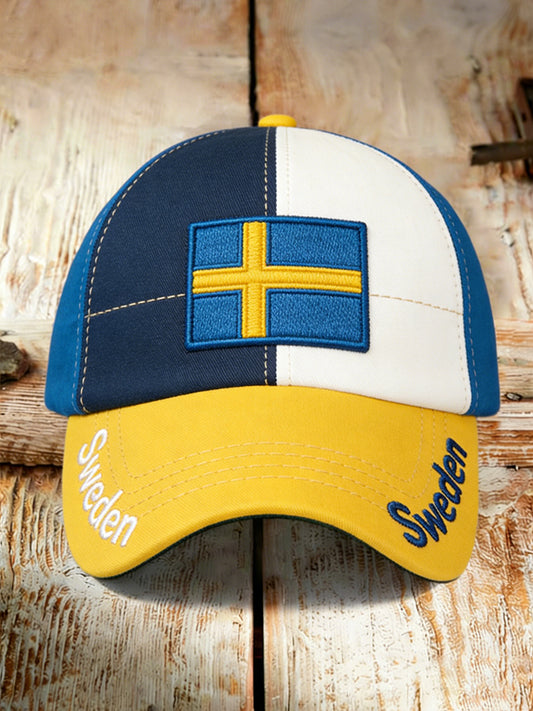Colour blocked printed hat