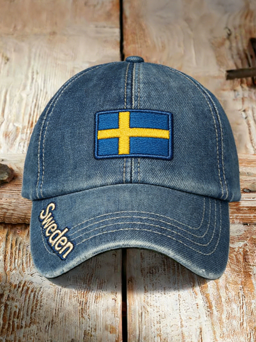 Color blocked printed hat