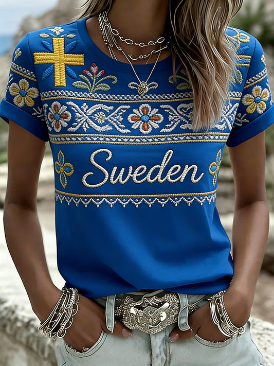 Women's T-shirt with ethnic floral embroidery and print