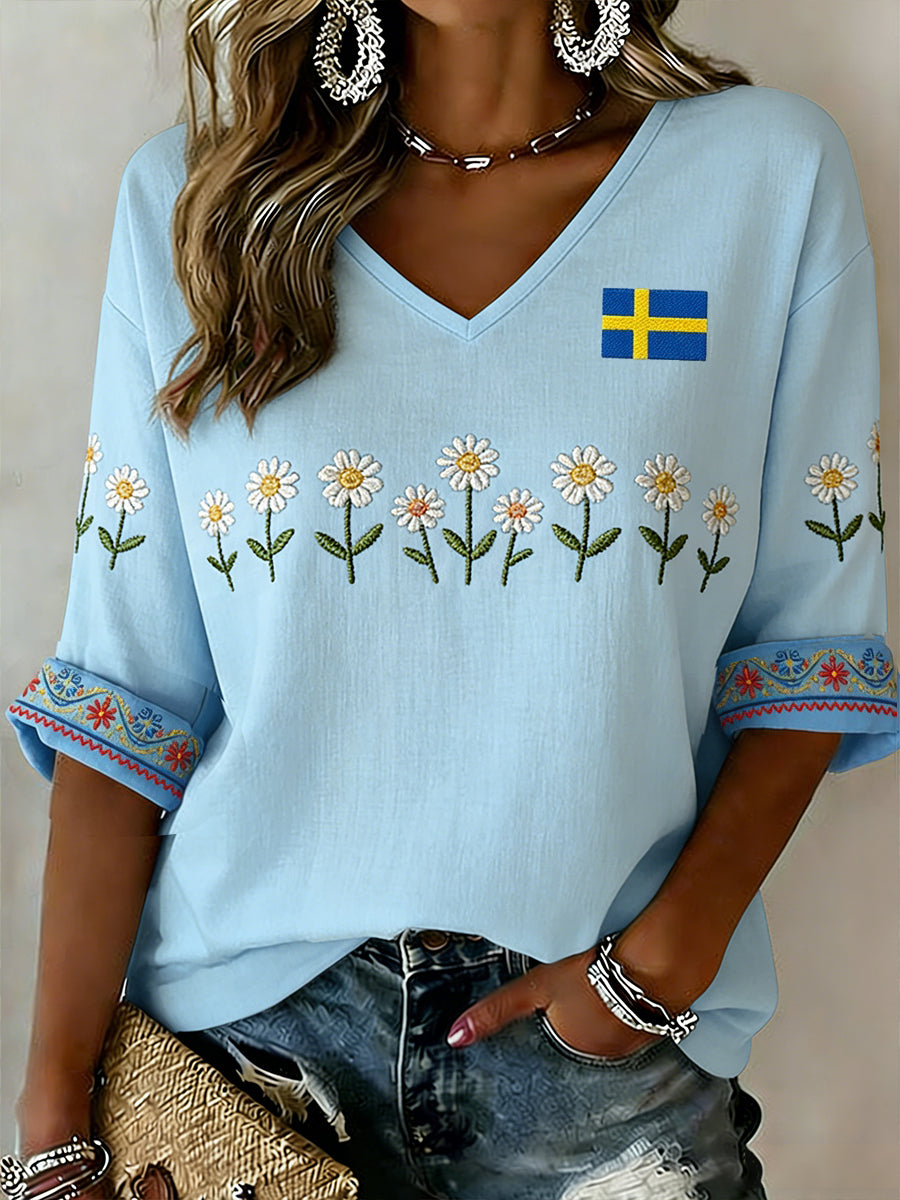 Retro Midsummer Party Art Print Relaxed Top