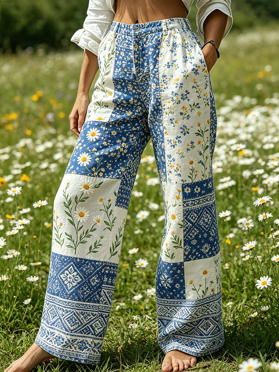Damslips i midsommarstil med blommönster, avslappnad stil