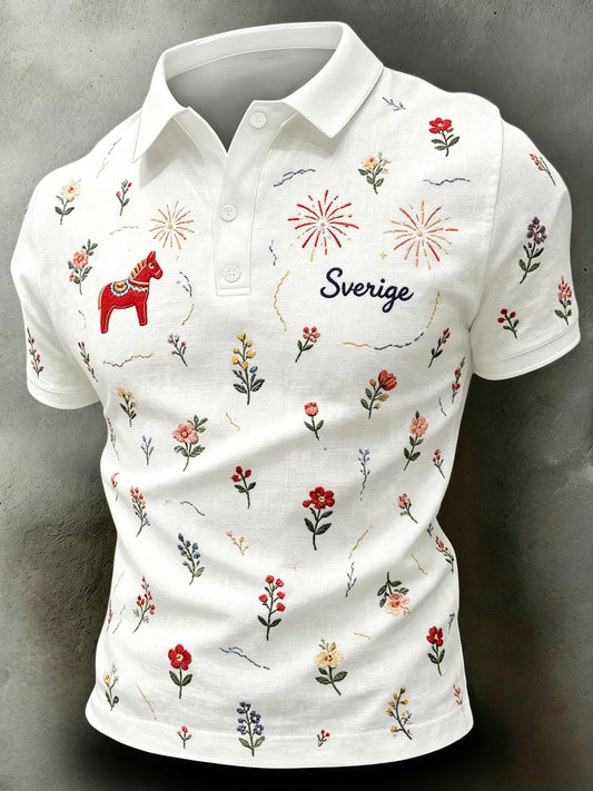 Herrpolotröja med korta ärmar och konsttryck till minne av Sveriges nationaldag