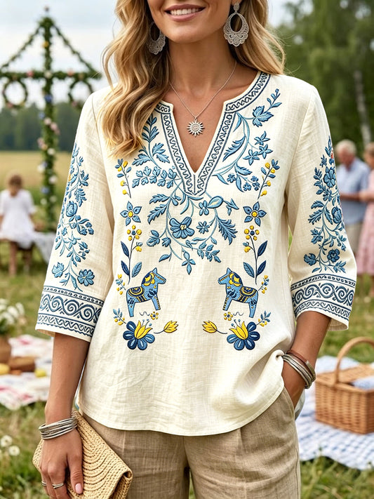 Women's Swedish Midsummer Dala Horse Floral Print V-Neck Casual T-Shirt