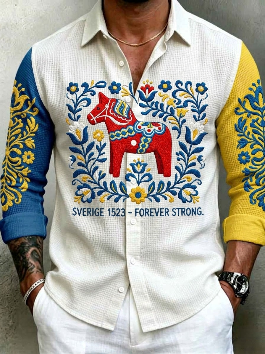 Herrretro svensk midsommarfolkaldrigblommig vafeltröja med långa ärmar