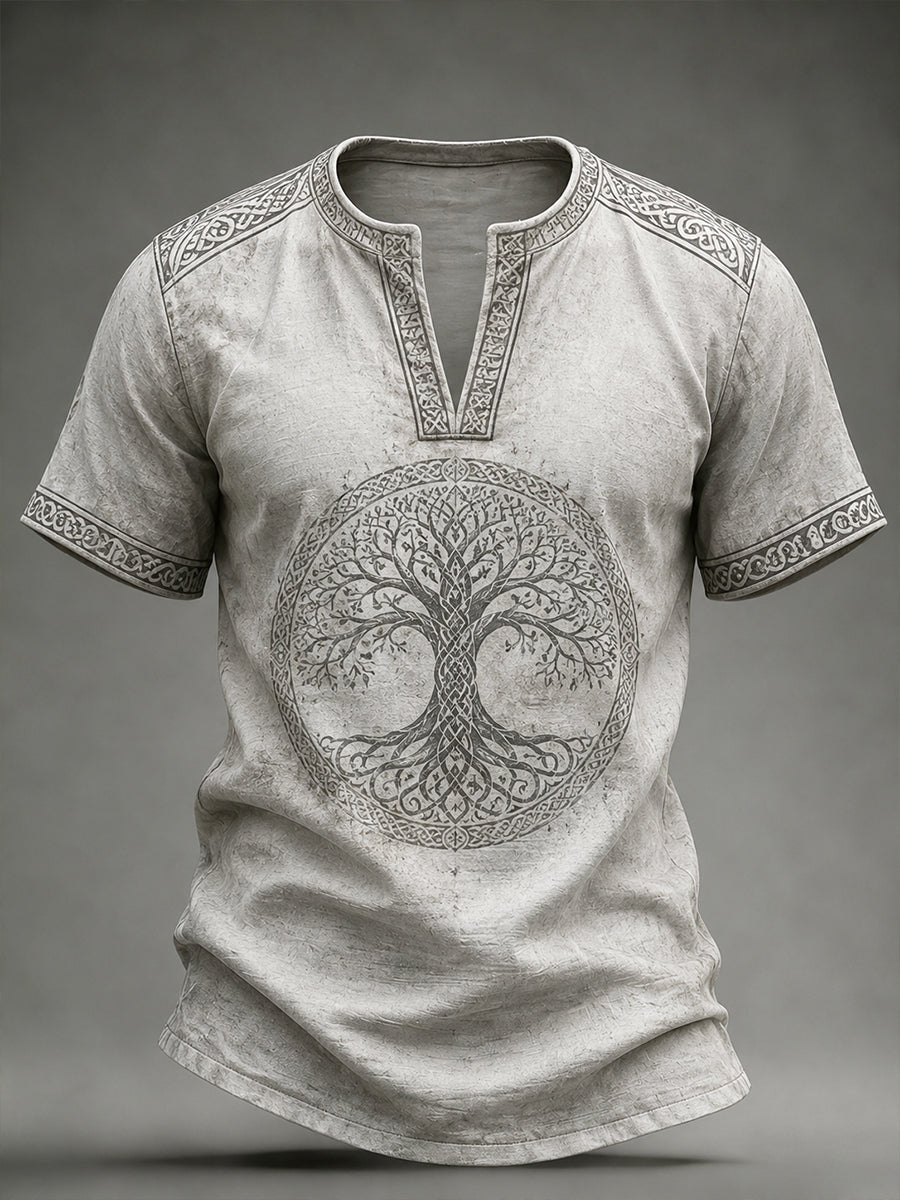 Herrtröja i retrostil med V-ringning och korta ärmar, med vikingainspirerat mönster