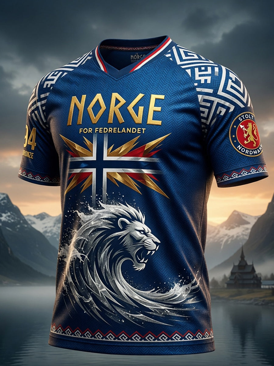 Retro norsk t-skjorte fra 2026 i patchwork-stil, inspirert av fotball