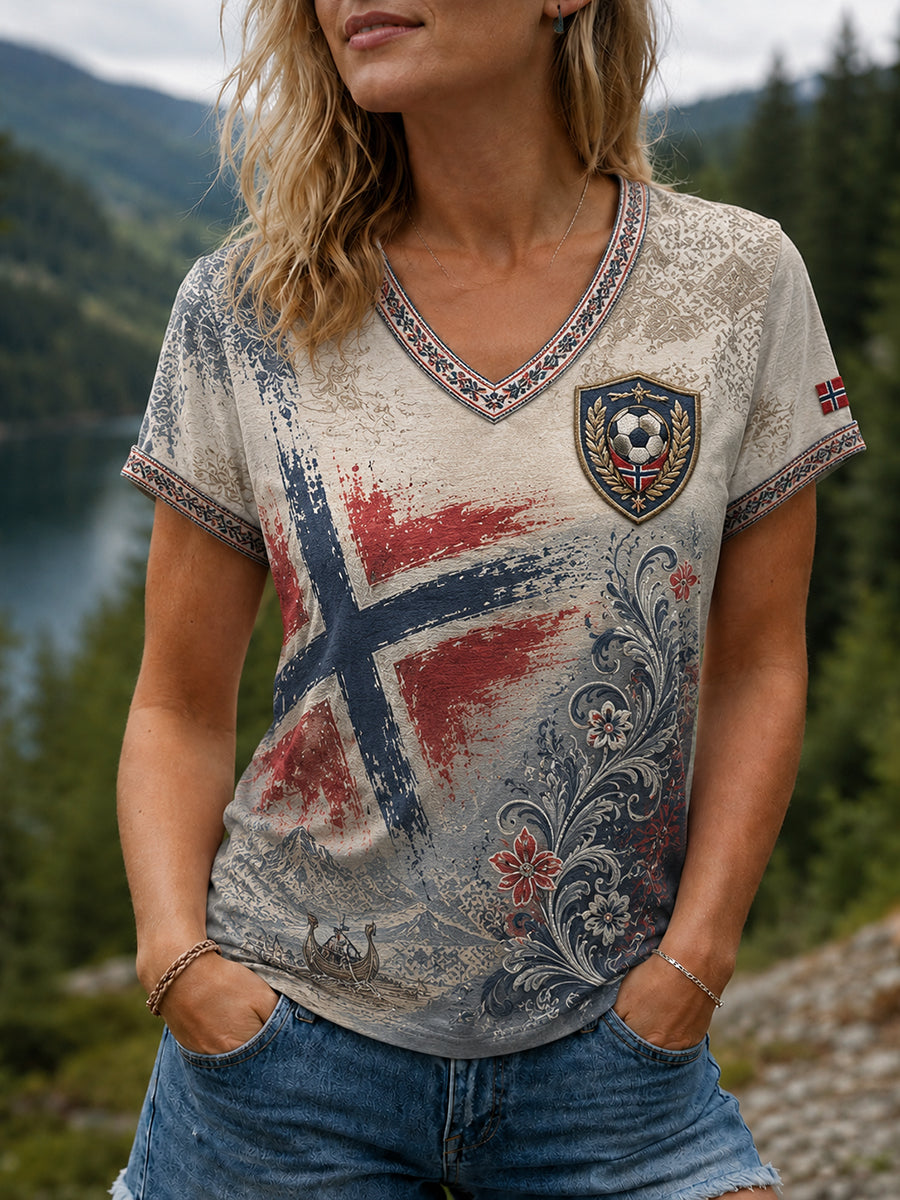 Dame-T-skjorte med fotballmotiv «Heia Norge»