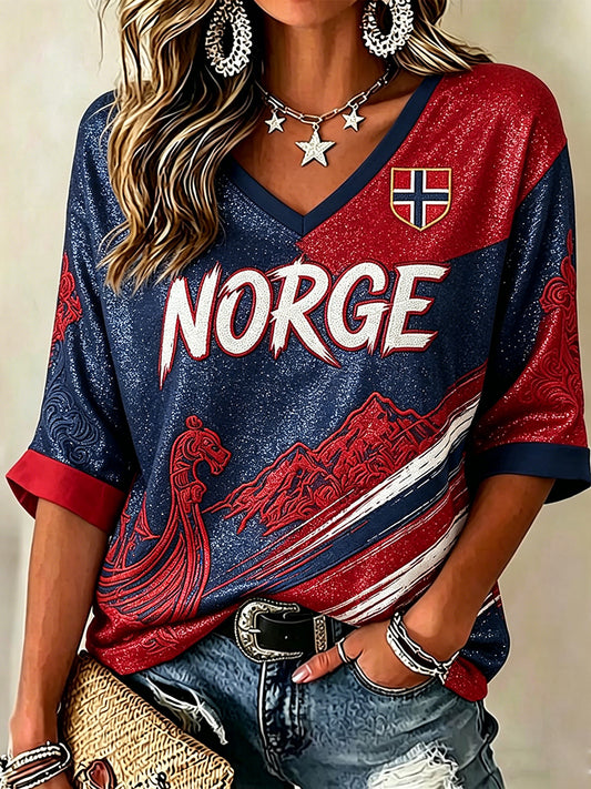 Dame-T-skjorte med fotballopprinnet design fra Norge, middellang erme og V-utfelling