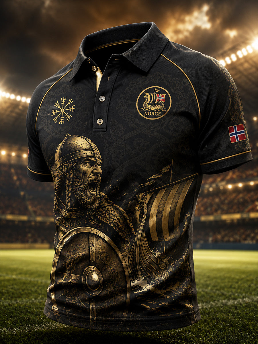 Herrlig raglanpolo med korte ermer og trykk med viking- og fotballmotiv