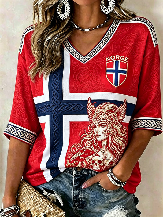 Damelag Norway vikingkriger keltisk knute flaggtrykk midtlange ermer V-utringning t-skjorte