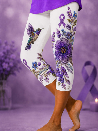 Kvinnors lila blommor & Hummingbird Skriv ut Alzheimers medvetenhet Stöd beskärda Leggings