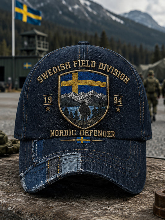 Herrhatt med kamouflagemönster i militärstil