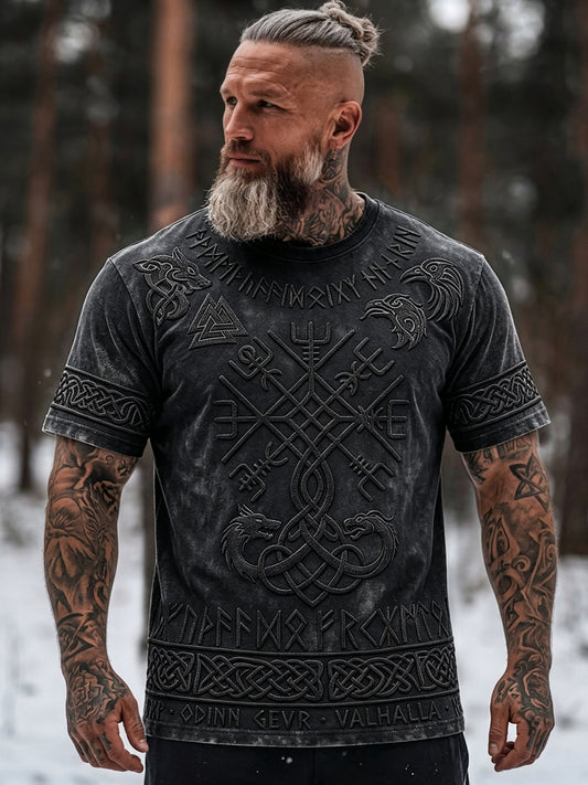 Mansvintage t-shirt med keltiskt mönster inspirerat av vikingar, korta ärmar