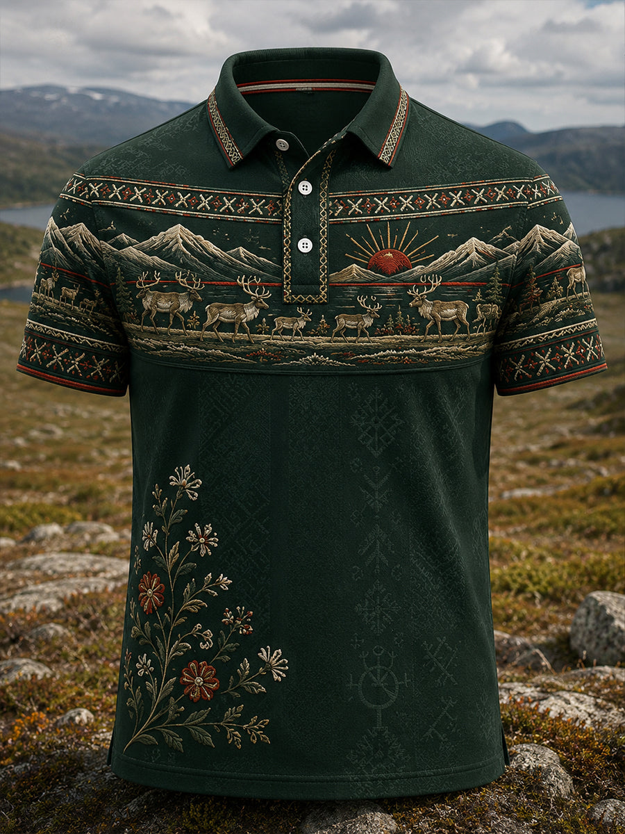 Polo-skjorte med kunsttrykk av mannlige norske samiske kulturelementer
