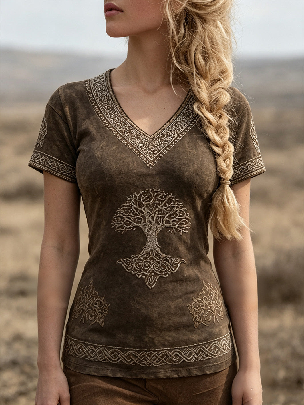 Dammens retro T-shirt med vikingatidens livets träd, korta ärmar och avslappnad stil