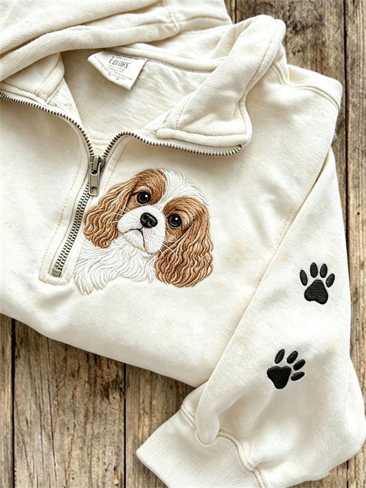 Kvinnors kikande kung Charles Dog & Paw Prints Zip Up Sweatshirt