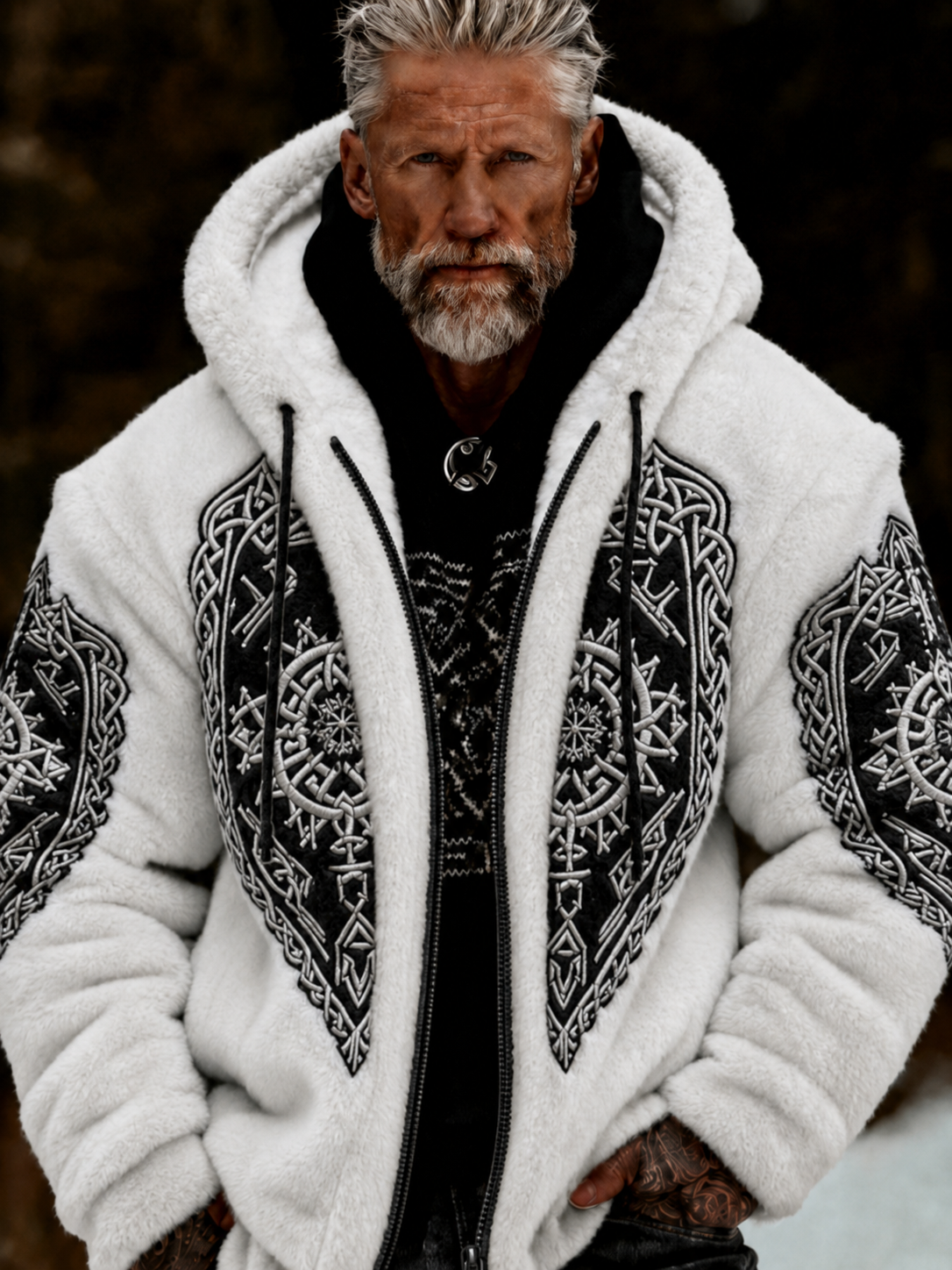Herrlig viking- och keltiskt inspirerad plyschjacka med dragkedja och huva, mysig och varm