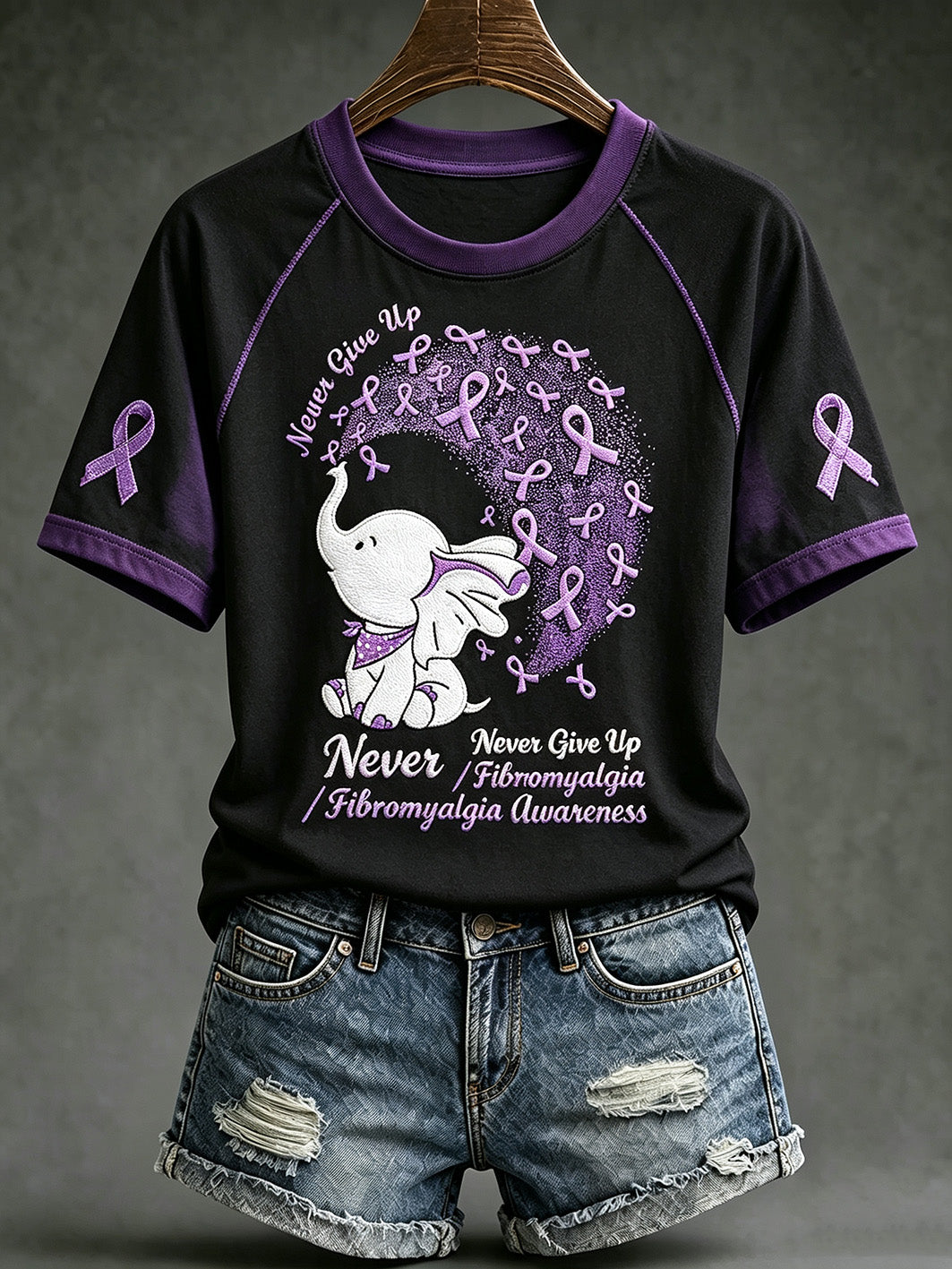Kvinnors lila anti-cancer mönster tryckt avslappnad kort ärm T-shirt